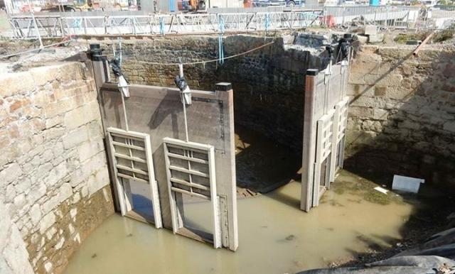 140911 | After many decades, Carnsew Pool finally has sluice gates again | Hayle Harbour - Timeline Photos | Facebook